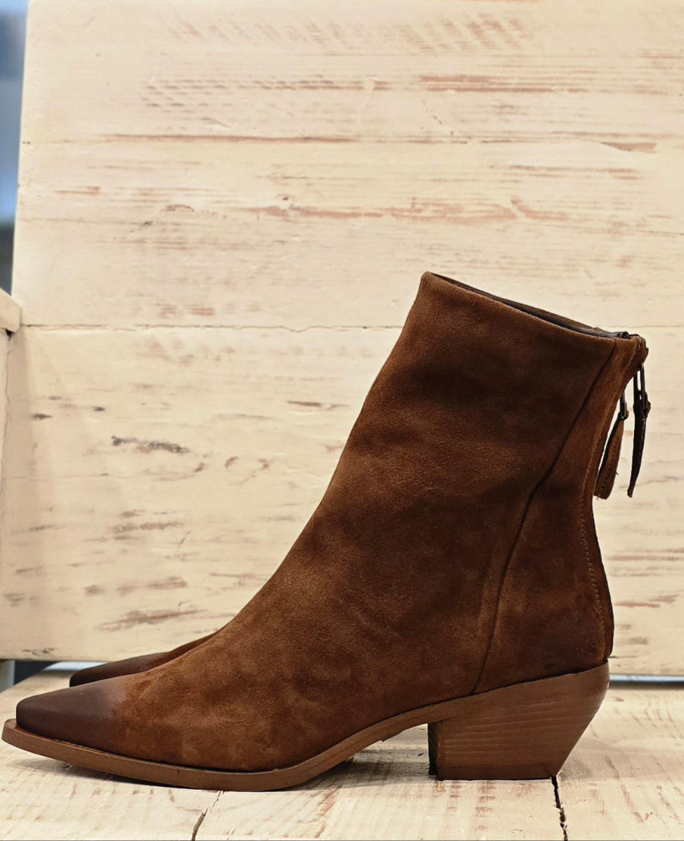 Texano zip dietro tacco basso